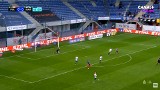 Skrót meczu Piast Gliwice - Warta Poznań 2:0. Bramki, gole z PKO Ekstraklasy. Tomasiewicz poprawił po Wilczku
