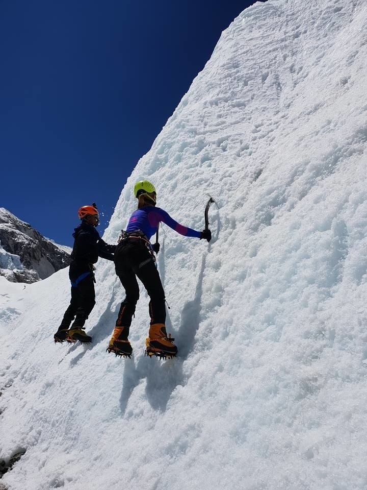 Szczepan Brzeski z Bochni zdobył Everest, a Sylwia Bajek -...