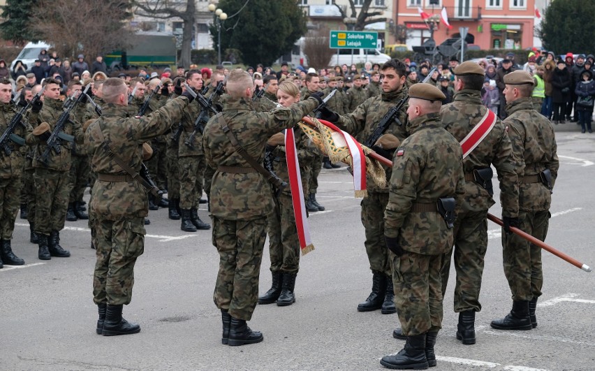 Przysięga wojskowa żołnierzy obrony terytorialnej w...