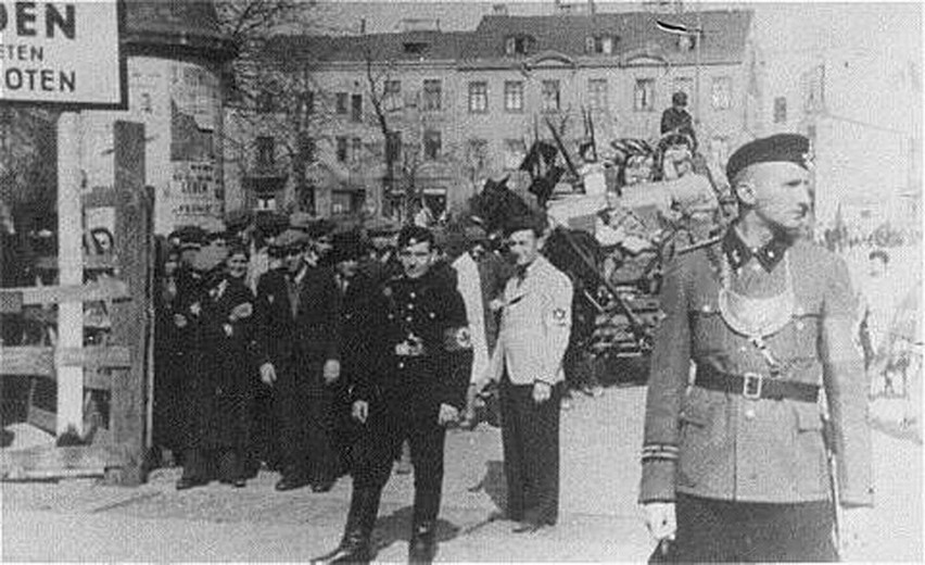 8 lutego 1940 Niemcy utworzyli getto żydowskie w Łodzi -...