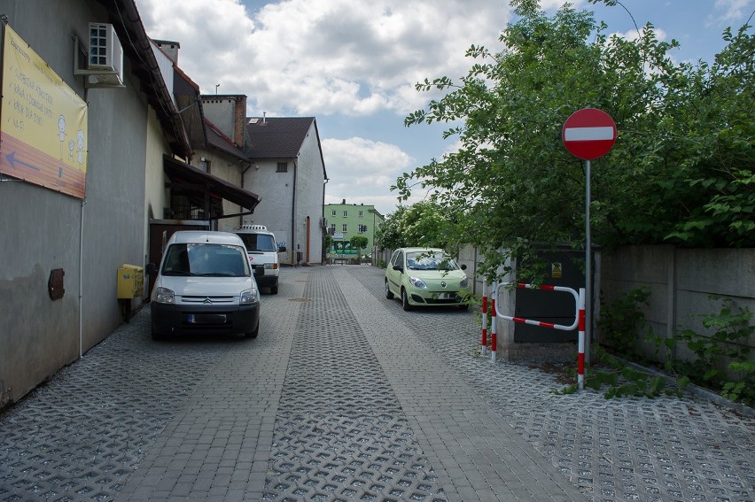 Uwaga mieszkańcy, zmieniają organizację ruchu na rynku