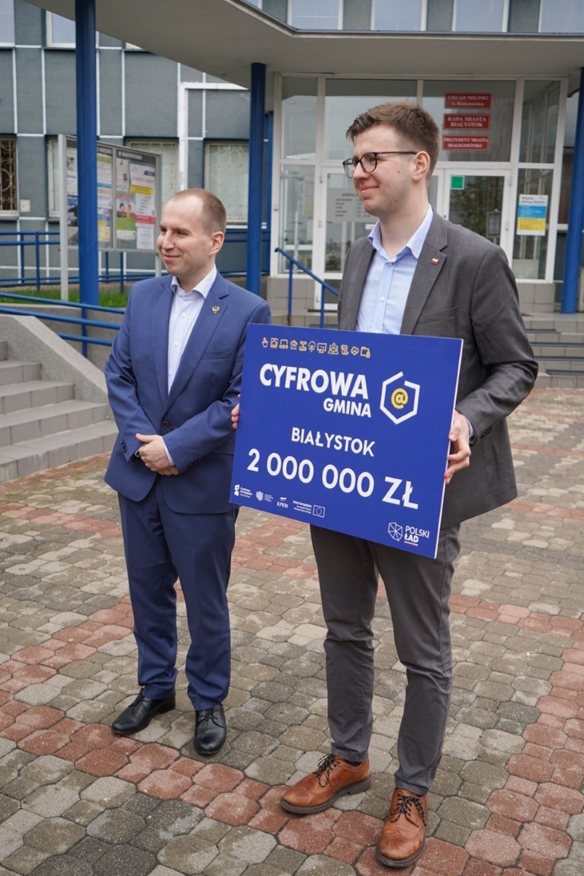 Miasto Białystok otrzymało 2 miliony złotych w ramach programu Cyfrowa Gmina [zdjęcia]