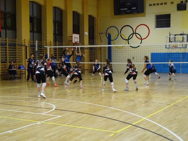 W Chełmnie rozegrany został kolejny mecz siatkówki ligi wojewódzkiej juniorek Polski Cukier Liga