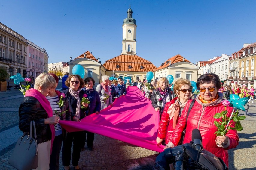 XII Marsz Nadziei "Rak to nie wyrok" przeszedł ulicami Białegostoku (zdjęcia)