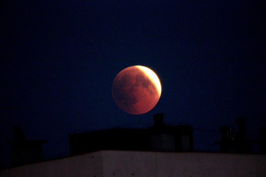 Zaćmienie Księżyca 2018. Galeria zdjęć czytelników z piątkowego zaćmienia Księżyca Przysyłajcie nam zdjęcia