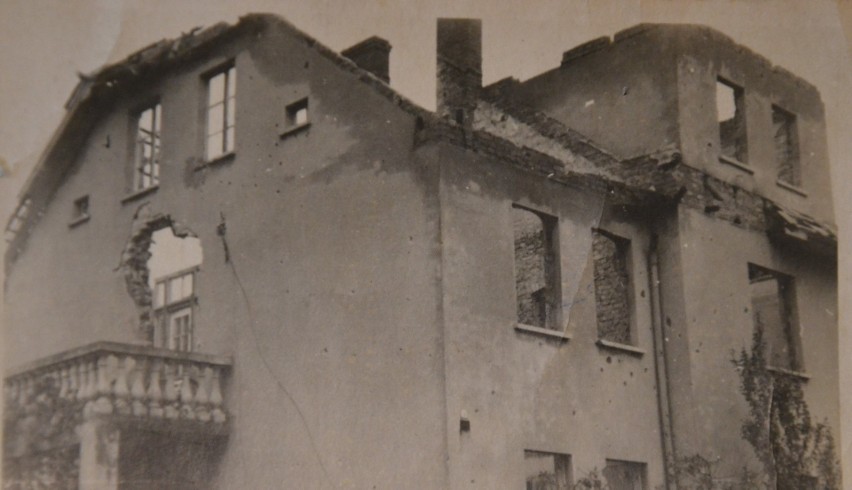 Dom rodziny Piksów w 1945 roku.