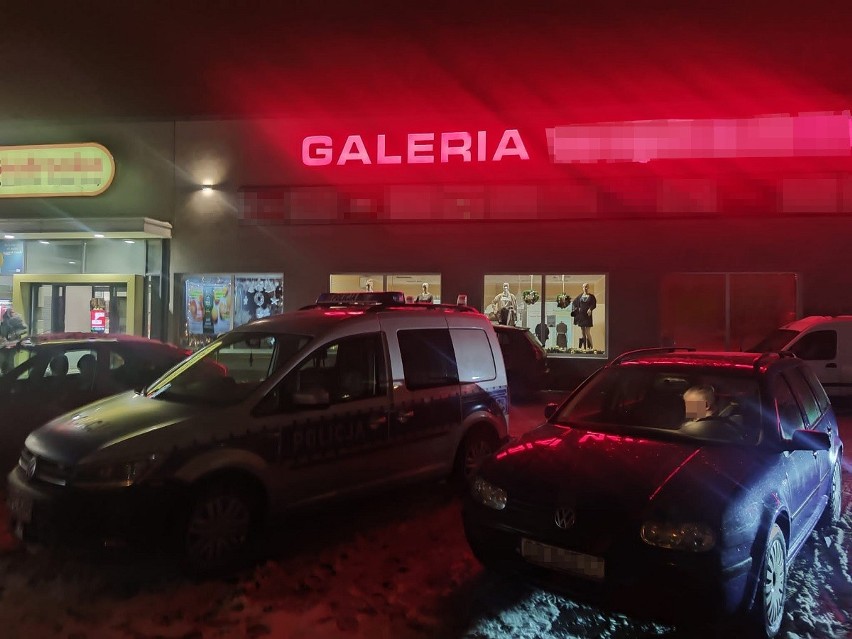 Policjanci z Sępólna kontrolują sklepy, targowiska, galerie...