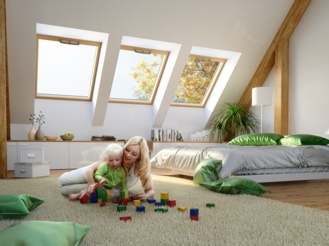 Prawidłowa wentylacja, zapewniana m.in. przez okna dachowe, jest podstawą zdrowego mikroklimatu w domu.