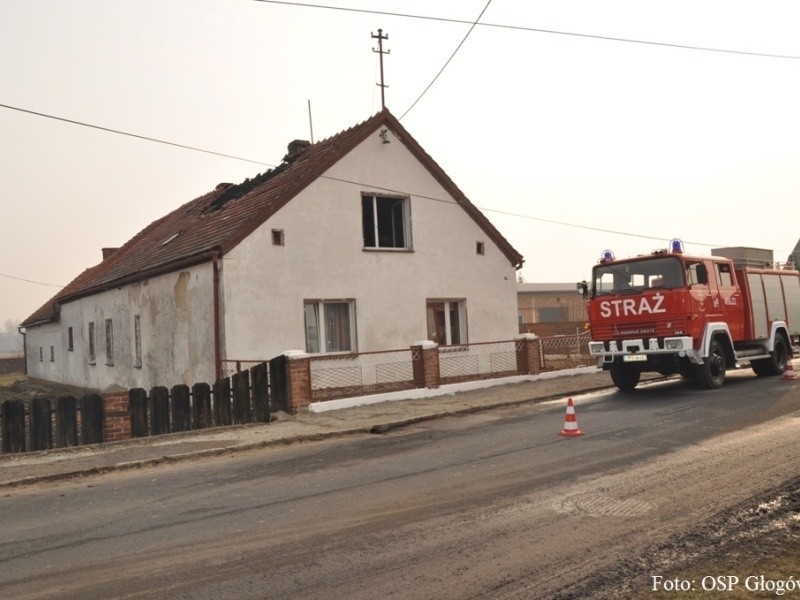 Kobieta zginela w pozarze domu w Mochowie