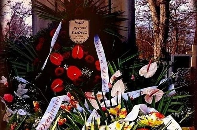Śmierć Ryśka z Klanu będzie 22 lutego w TVP 1. Rysiek z Klanu nie żyje, zobacz tragiczną śmierć Ryśka. YouTube