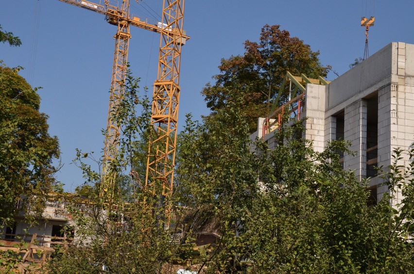 Nowe osiedle mieszkaniowe na Biskupinie. Powstaje obok zabytkowego schronu (ZDJĘCIA)