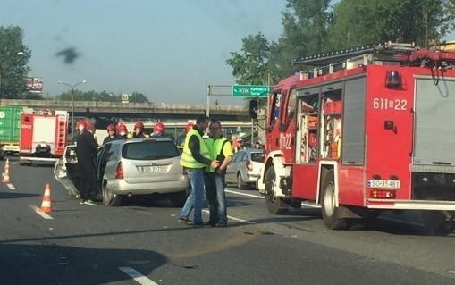 Wypadek w Sosnowcu na DK 86 uniemożliwia płynny przejazd w...