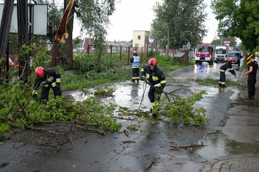 W czwartkowe południe nad Przemyślem i powiatem przemyskim...