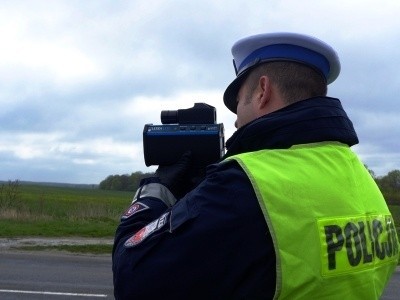 Motorowerzysta jechał z prędkością aż 117 km/h.