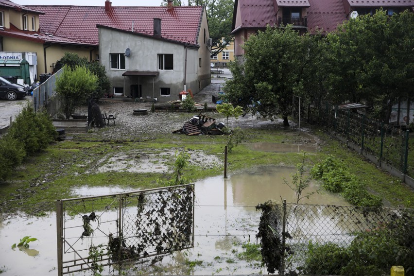 Powódź w Małopolsce. Poranny raport i nowe zdjęcia