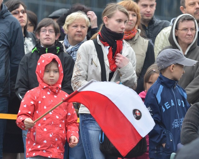 Święto 3 Maja: uroczystości przed Grobem Nieznanego Żołnierza w Łodzi.