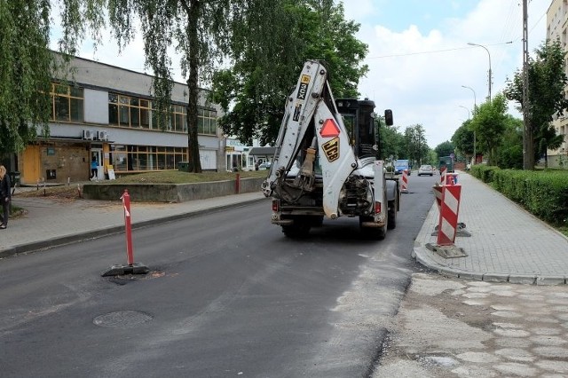 Prace remontowe już trwają na ul. Bema na odcinku od ul. Kopernika do Pogodnej. W tej chwili obowiązuje tu kierowców ruch wahadłowy.