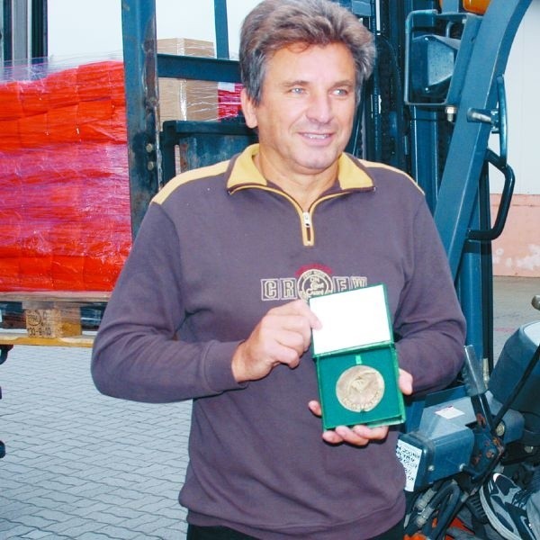 - Złoty medal z Polagra Food 2008 to największe uznanie dla naszej "Rolady Ustrzyckiej&#8221;, ale były już nagrody na targach Mlekoexpo w 2003, 05, 06 i 07 roku - mówi Leszek Kuprel.