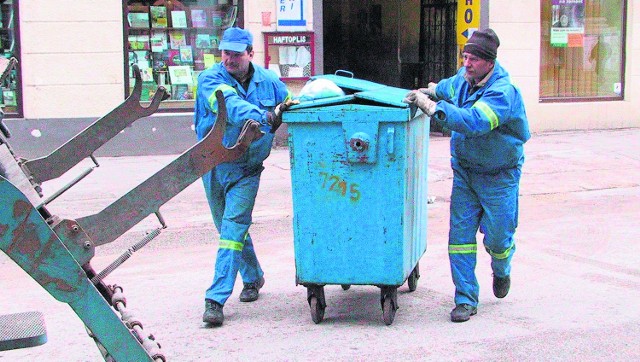 Odpady mają być odbierane częściej. Miasto chce też obniżyć podatek śmieciowy. Pod koniec lutego nowe uchwały będą głosowali radni.