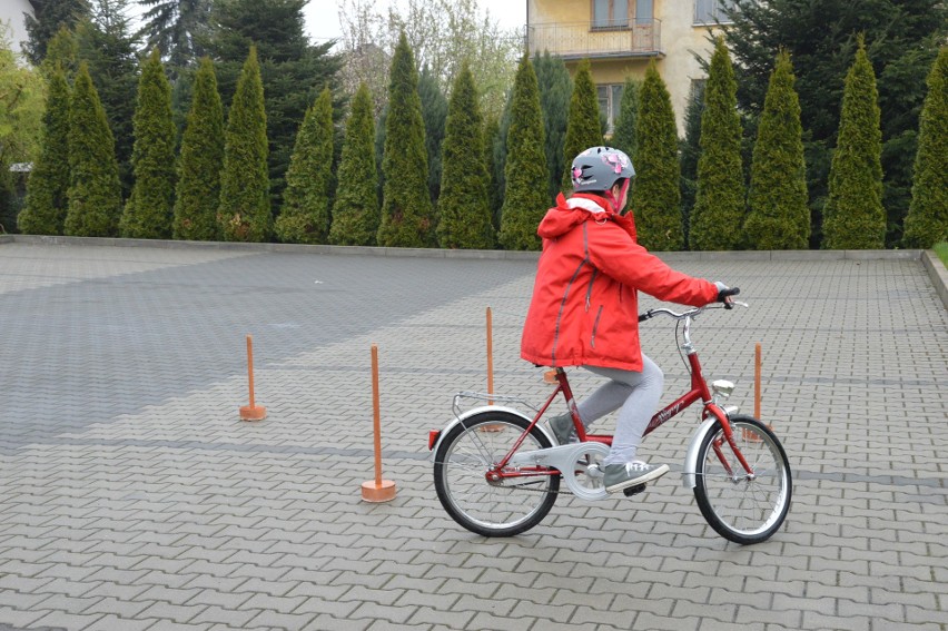 Młodzi rowerzyści bezpieczni na drodze [ZDJĘCIA]