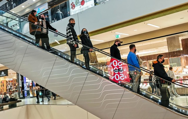 Dla wielu mieszkańców przedświąteczny weekend był świetną okazją do zrobienia ostatnich, przedświątecznych zakupów.