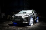 Lexus na kołach z lodu 