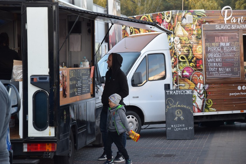Rozpoczął się Największy Podlaski Zlot Food Trucków. Kulinarna uczta w Białymstoku, kończy sezon streetfoodowy (zdjęcia)