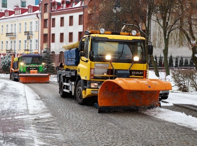 Co ciekawe, w ubiegłych latach przeznaczano na zimę ok. 12 mln zł. I praktycznie co roku, dzięki łagodnym zimom, Białystok miał oszczędności.