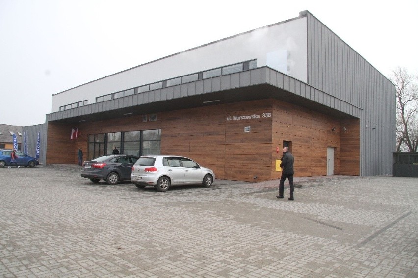 Hala sportowa na Dąbrowie w Kielcach oddana do użytku. Powstała w ekspresowym tempie