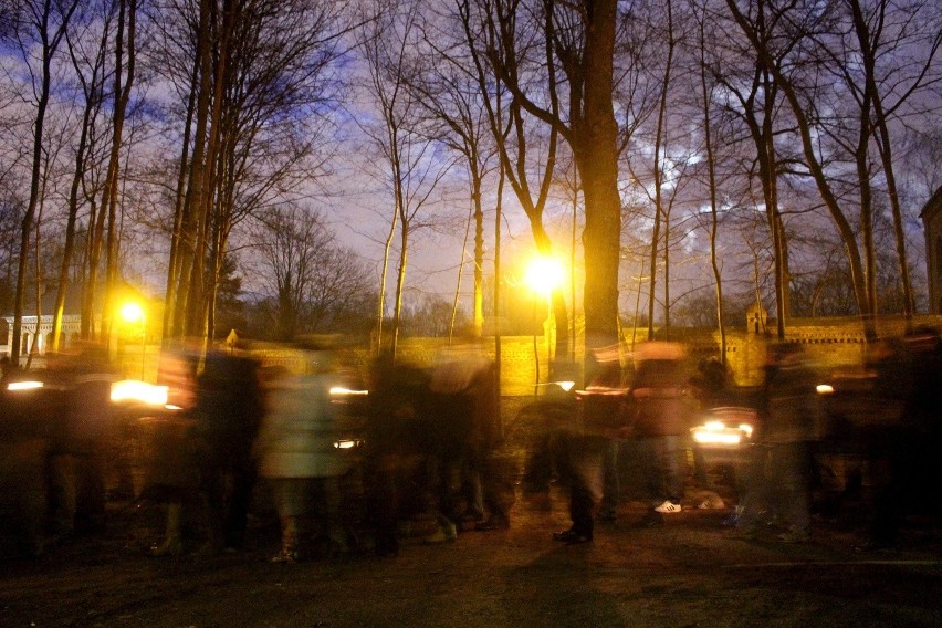 Wielki Piątek 2015: Droga krzyżowa w katowickich Panewnikach