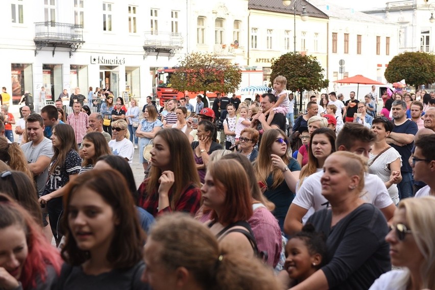 Nowy Sącz. Imieniny Miasta: Igor Herbut z Lemonem, Cztery Kolory Bluesa i Wy na zdjęciach!