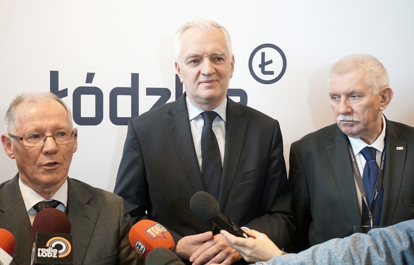 Wicepremier Gowin często odwiedza Łódź (tu z rektorami PŁ i...