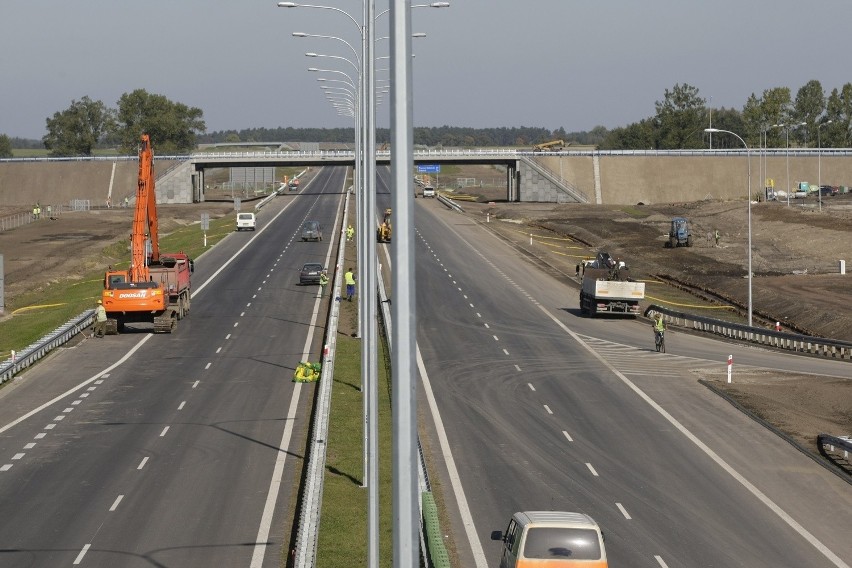 Autostrada A1 budowana załapówki i imprezy z prostytutkami....