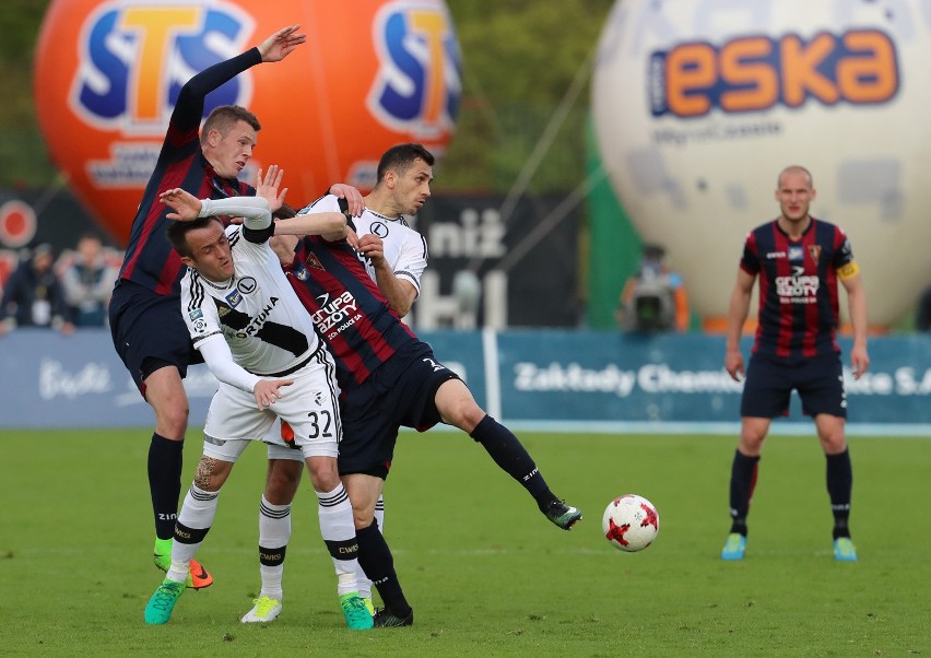 Pogoń Szczecin - Legia Warszawa 0:2.