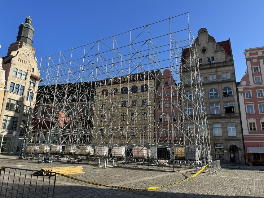 Budowa ekranu na wrocławskim rynku