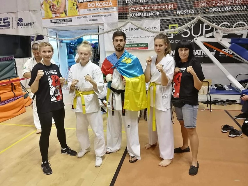 Kolejne medale Kieleckiego Klubu Karate Kyokushin Koronea 