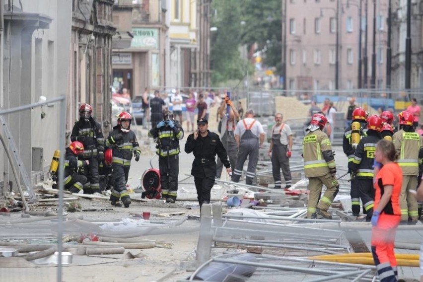 Służby podczas akcji w dniu wybuchu