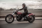 Nowy Harley-Davidson Breakout wjeżdża na ulice