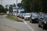Uwaga kierowcy w Katowicach. Kolizja dwóch samochodów osobowych na Mikołowskiej w Katowicach. Spore utrudnienia w ruchu