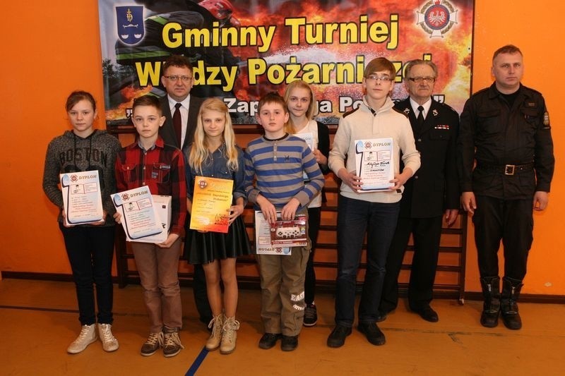 Gminny Turniej Wiedzy Pożarniczej w Daleszycach