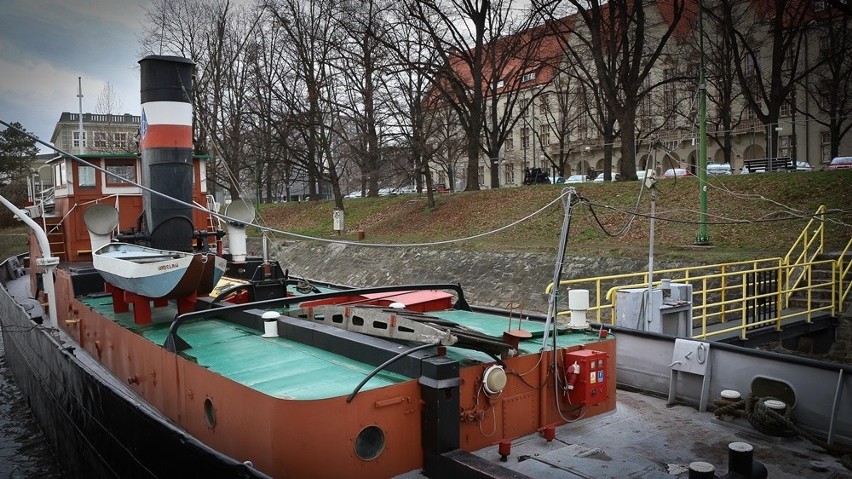 Holownik Nadbor - muzeum odrzańskie we Wrocławiu przy...