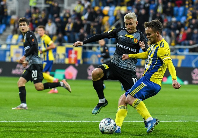 Na własnym stadionie w październiku ubiegłego roku Arka Gdynia zremisowała bezbramkowo z Koroną. W rewanżowym starciu w Kielcach padną bramki?