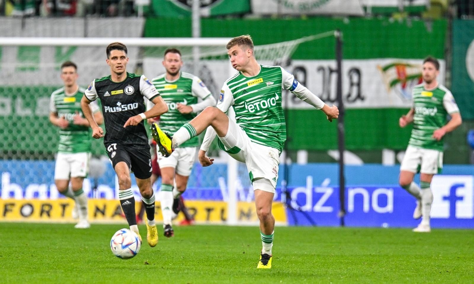 Lechia Gda sk Piast Gliwice 13 11 2022 R Bia o zieloni Graj Dzi O lechia-gda-sk-piast-gliwice-13-11-2022-r-bia-o-zieloni-graj-dzi-o