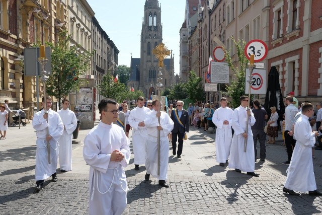 Procesja Bożego Ciała w Katowicach w ubiegłym roku