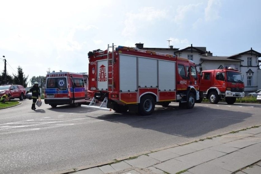 Zderzenie osobówki z motocyklem w Nowym Dworze gdańskim...