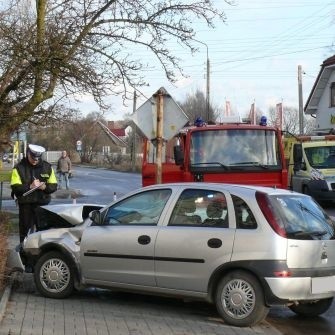 Samochody zostały zniszczone. Na szczęście uczestnicy nie...