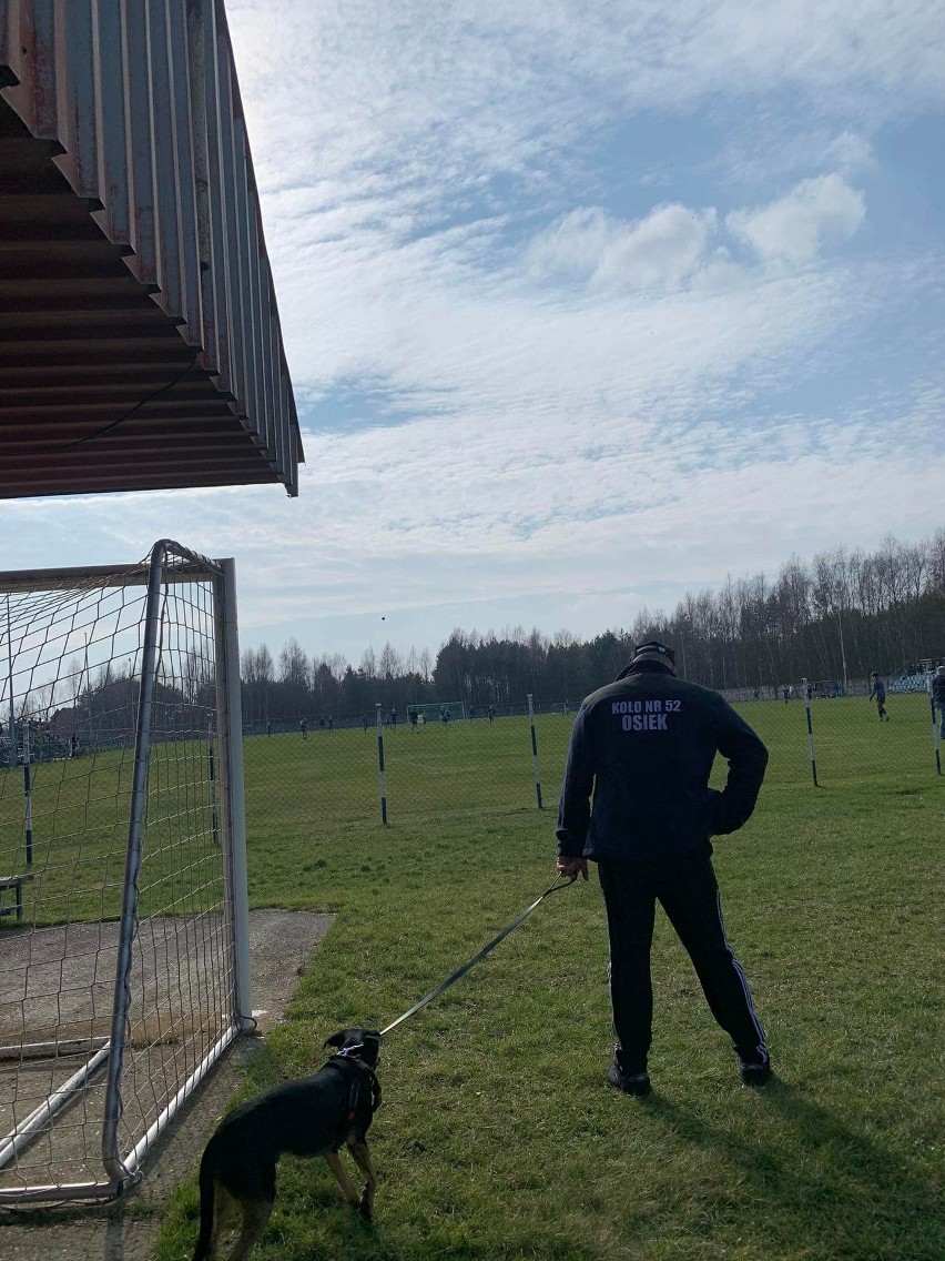 Podczas meczu na Stadionie MKS Piast Osiek