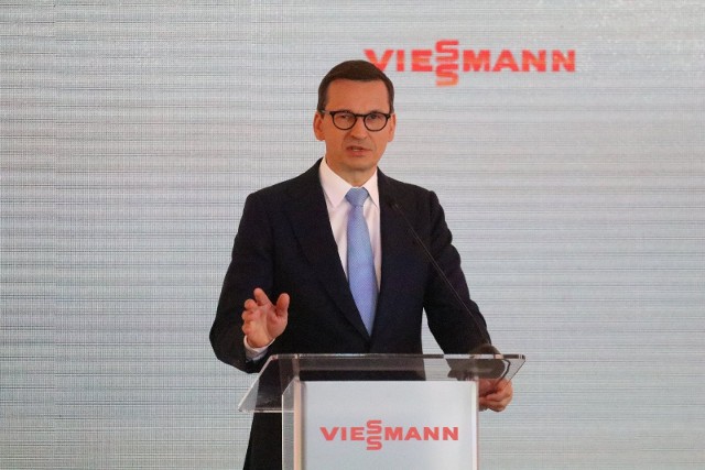 Premier Morawiecki na Dolnym Śląsku: - Odpowiedzią na kryzys energetyczny spowodowany wojną w Ukrainie są właśnie tego typu inwestycje, które pokazują, że nie damy się zastraszyć polityce Putina