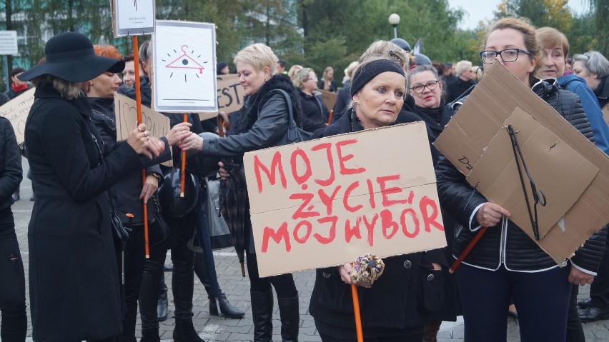 Czarny protest w Jastrzębiu: Przyszły tłumy