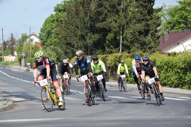 Jedno okrążenie wokół Miedwia ma 68 km.